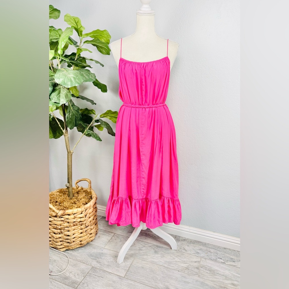 Jolie Bright Fuchsia Pink Scoop Neck Tassel Belt Tiered Midi Dress
